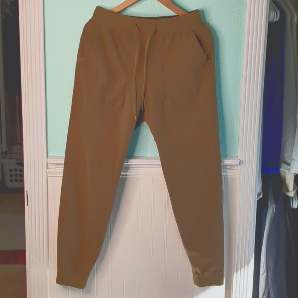 *~*  Lululemon Joggers - Drawstring stretch elastic waist -comfortable 3 pocket